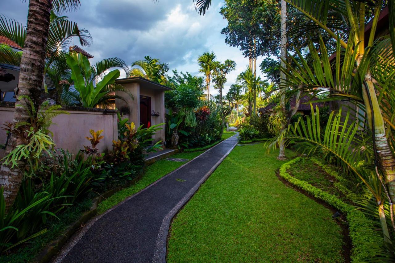 Villa Mandi Ubud Buitenkant foto